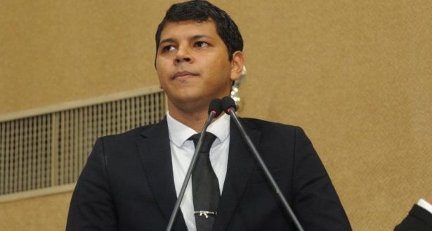 Deputado estadual baiano é convidado para posse de Donald Trump nos Estados Unidos #Acesse Política