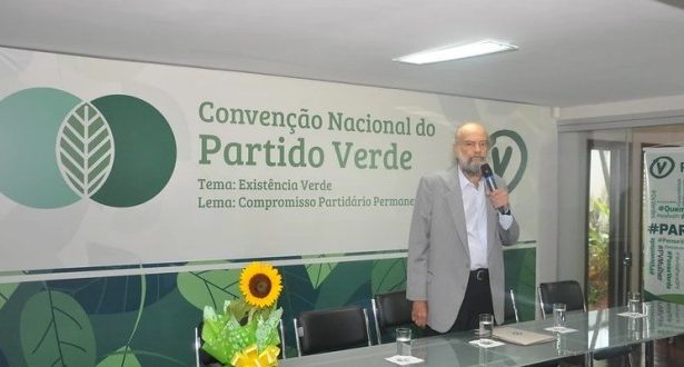 PV reelege presidente nacional em convenção marcada por protestos da oposição #Acesse Política