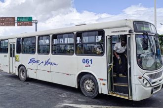 Rodoviários metropolitanos paralisam atividades nesta quinta